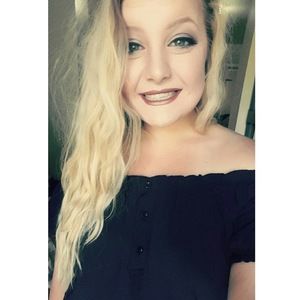 Meet your Posher, Destiny